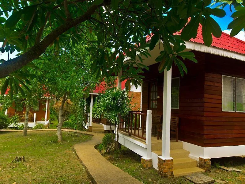 Krathom Khaolak Resort Khao Lak 3*,